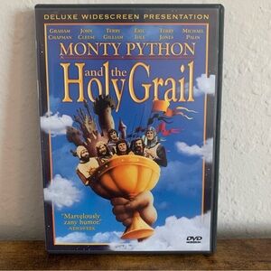 Monty Python and the Holy Grail (1975) Deluxe Widescreen Presentation DVD